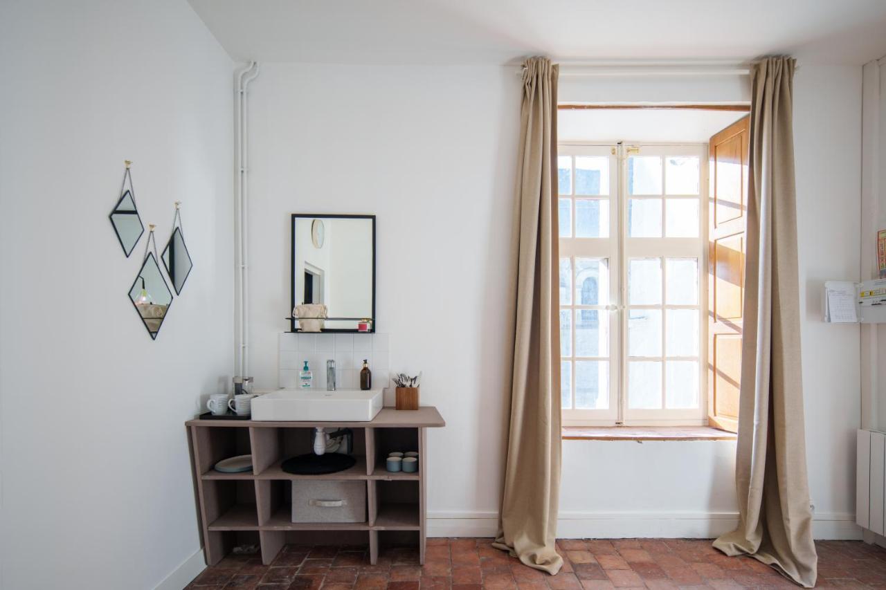 La Loge , Nuit Insolite Au Chateau De Beaugency Exterior photo